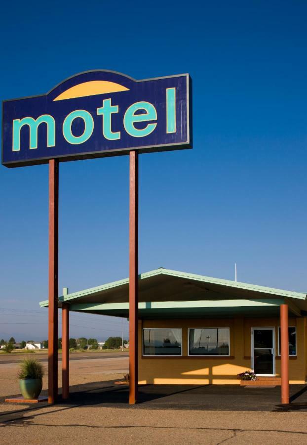 Sunset Motel Moriarty Exteriör bild